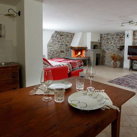 Il Como' Della Civetta - Taverna “La Fenice” Stazzona Kültér fotó